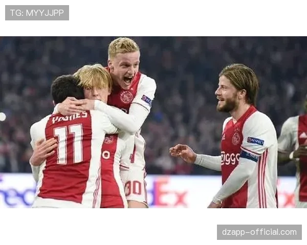 费耶诺德前锋阵容火力全开 联赛已打入三十球