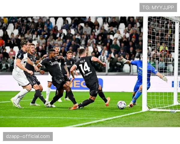 尤文阿莱格里战术调整 三中卫或四后卫阵型面临选择